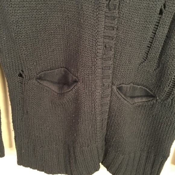 Distressed Navy Blue Cardigan Sz Small - Picture 9 of 10